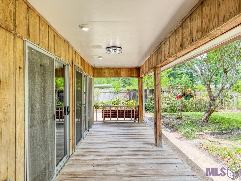 1025 Elizabeth Drive Baton Rouge, LA 70815 - Photo 4 of 21
