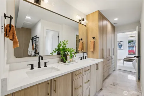 $2,495,000 | 3714 Bagley Avenue North, Seattle, WA 98103