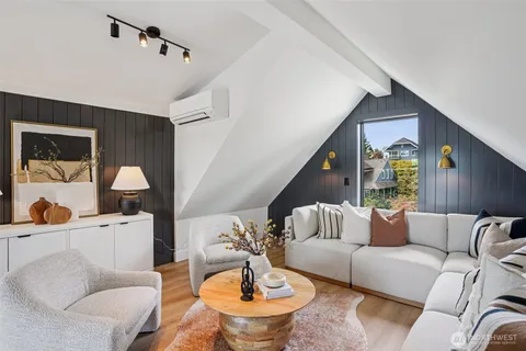 $2,495,000 | 3714 Bagley Avenue North, Seattle, WA 98103