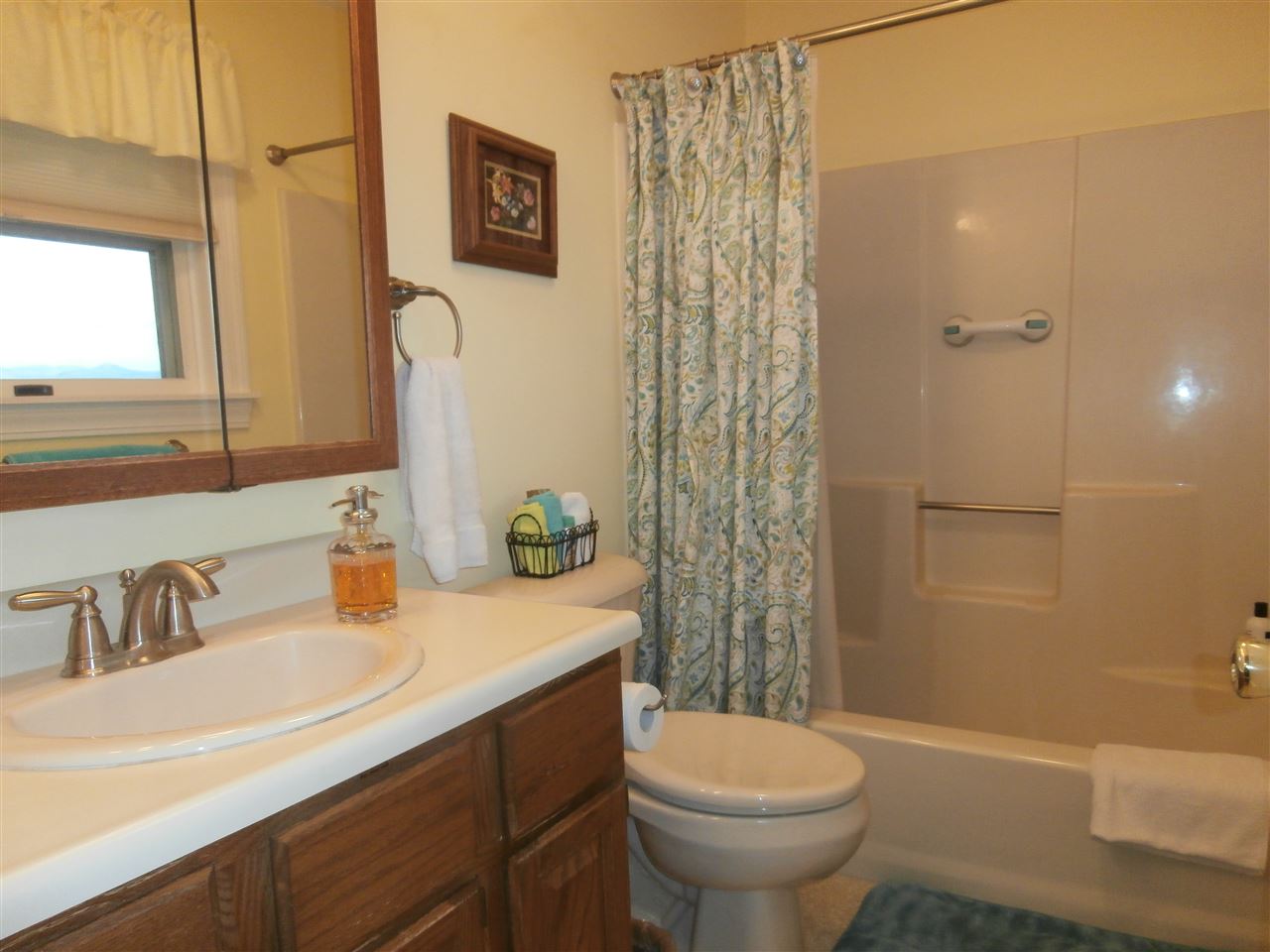 513 Lake Road Panton, VT 05491 - Photo 12 of 36 Gallery Image 12