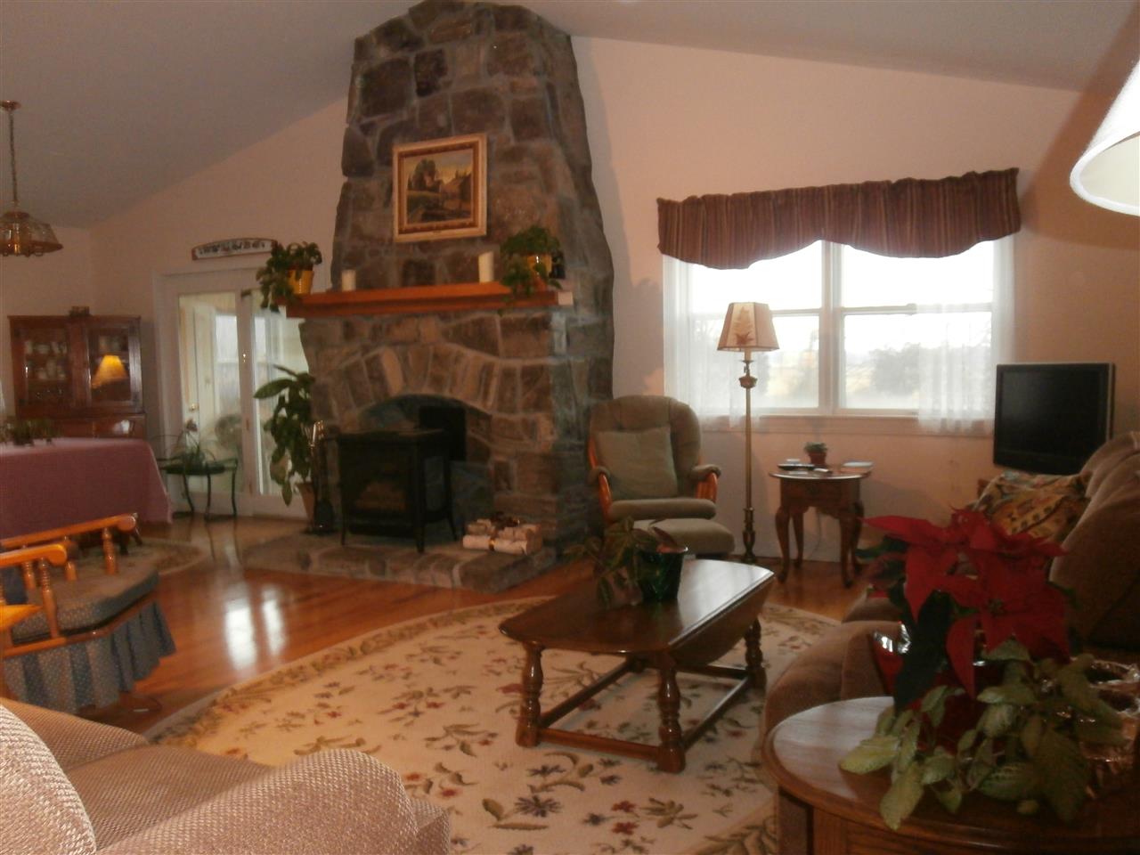 513 Lake Road Panton, VT 05491 - Photo 8 of 36 Gallery Image 8