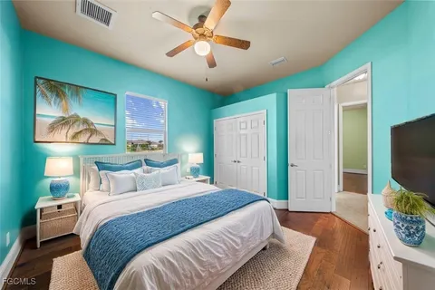 $700,000 | 3237 Yucatan Parkway, Cape Coral, FL 33993