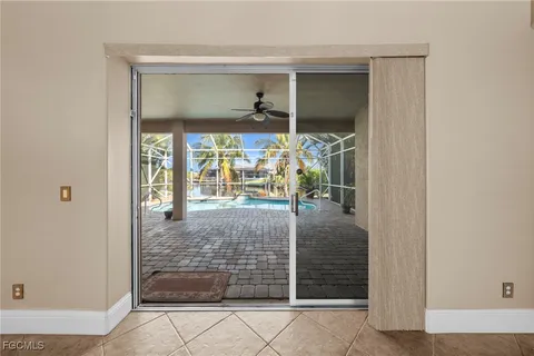 $700,000 | 3237 Yucatan Parkway, Cape Coral, FL 33993