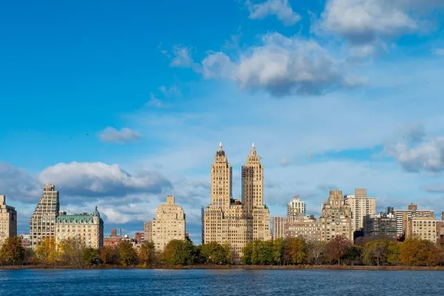 $4,500,000 | 230 Central Park West, Unit 8E | Upper West Side