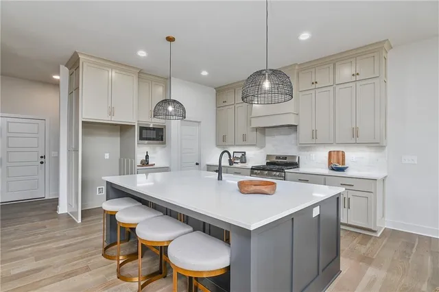 $823,485 | 11441 South Langley Street, Olathe, KS 66061