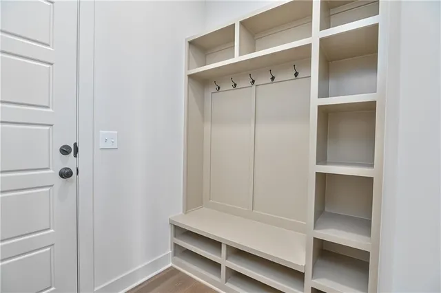 $823,485 | 11441 South Langley Street, Olathe, KS 66061