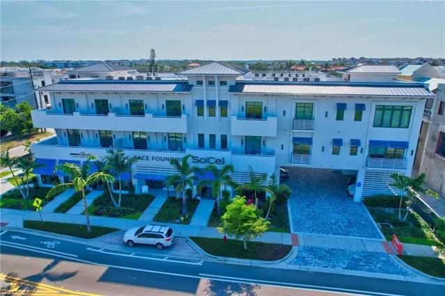 $9,000 | 101 8th Street South, Naples, FL 34102