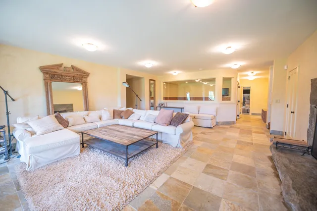 $2,250,000 | 71 Overlook Drive, West Dover, VT 05356