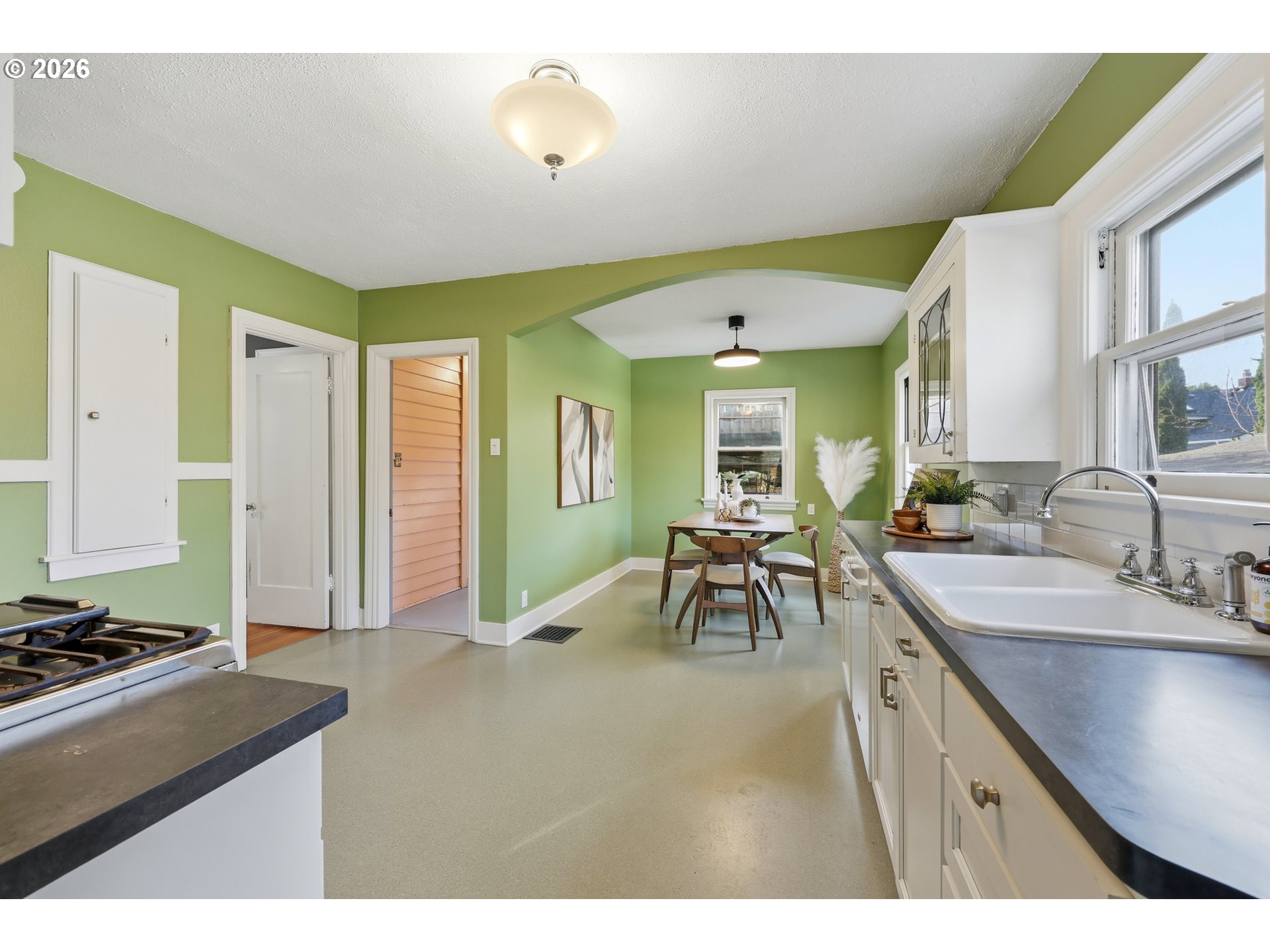 4112 Southeast Boise Street Portland, OR 97202 - Photo 11 of 46