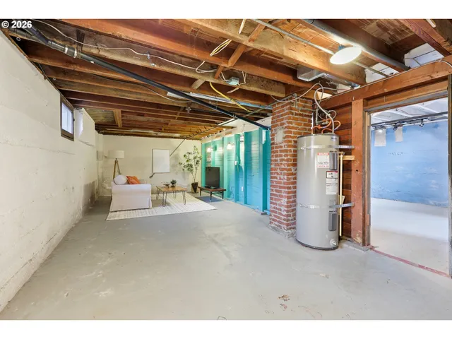 $495,000 | 4112 Southeast Boise Street, Portland, OR 97202