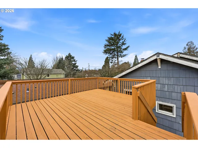 $495,000 | 4112 Southeast Boise Street, Portland, OR 97202