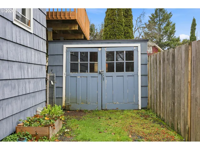 $495,000 | 4112 Southeast Boise Street, Portland, OR 97202