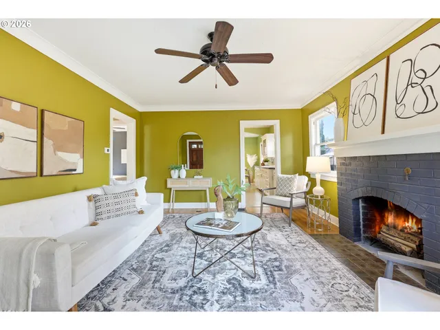 $495,000 | 4112 Southeast Boise Street, Portland, OR 97202