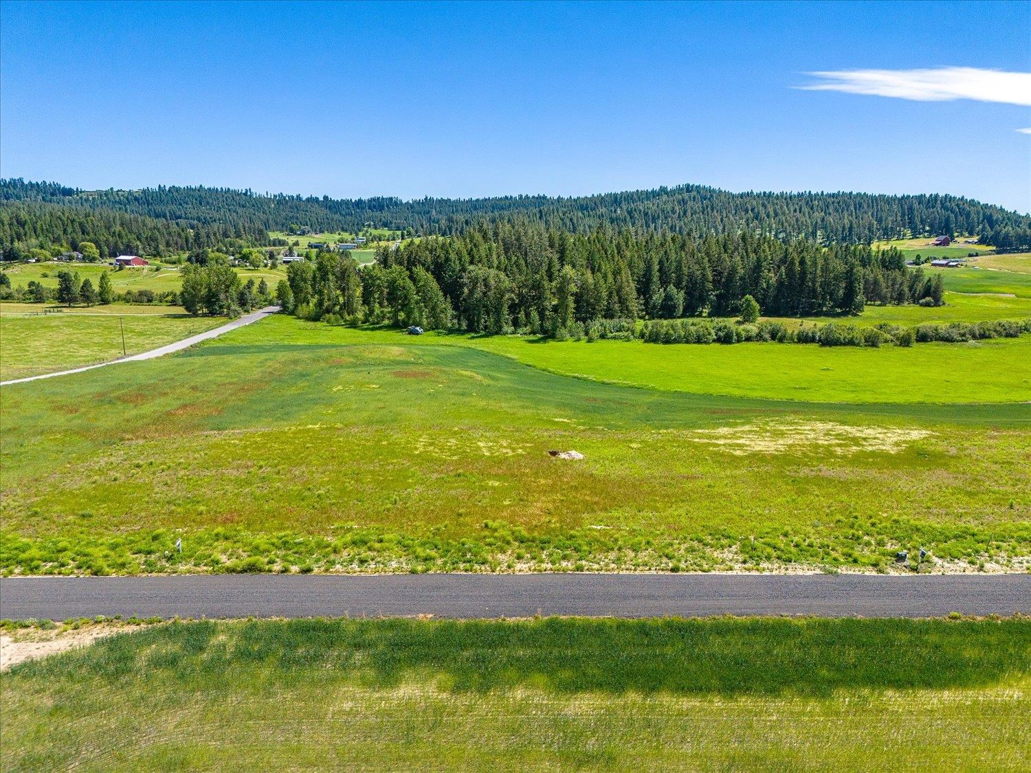 8984 East Little Deep Creek Road Colbert, WA 99005 - Photo 15 of 16