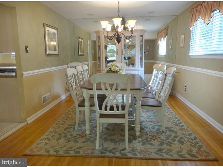 267 Beaver Road Southampton, PA 18966 - Photo 5 of 25 Dining Room
