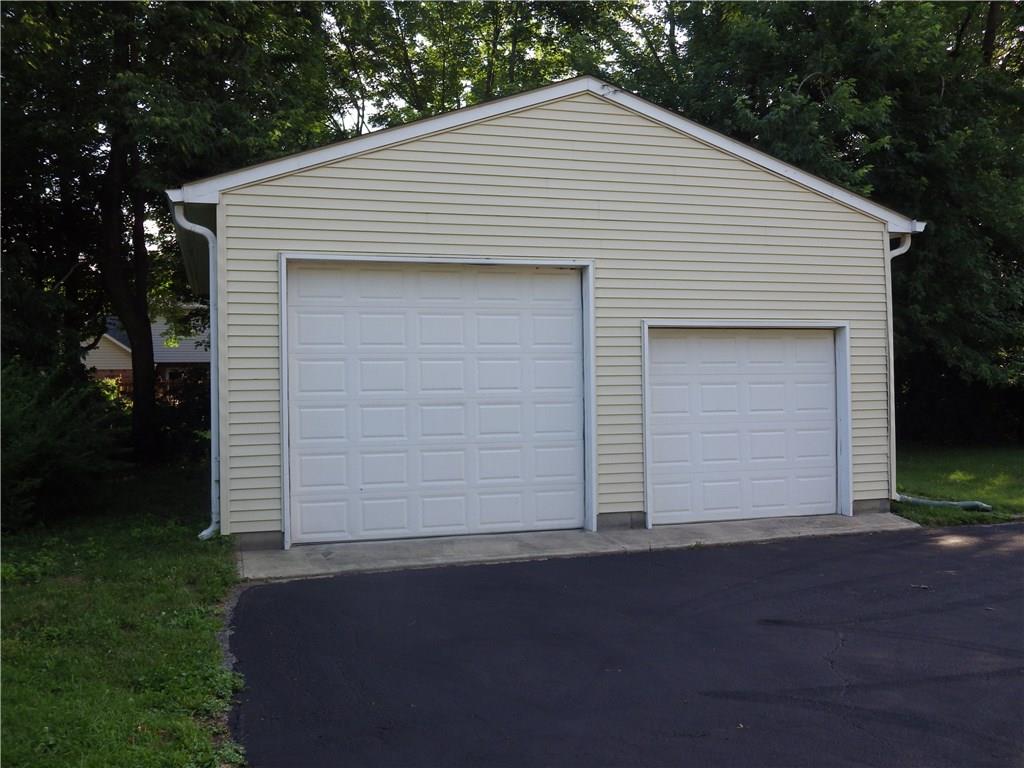 564 Sheridan Road Noblesville, IN 46060 - Photo 3 of 20 Gallery Image 3