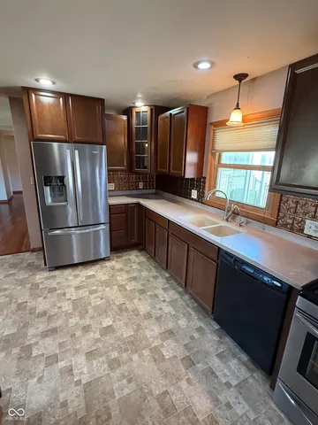 $289,000 | 9221 North Knightsville Crawford Street, Knightsville, IN 47857