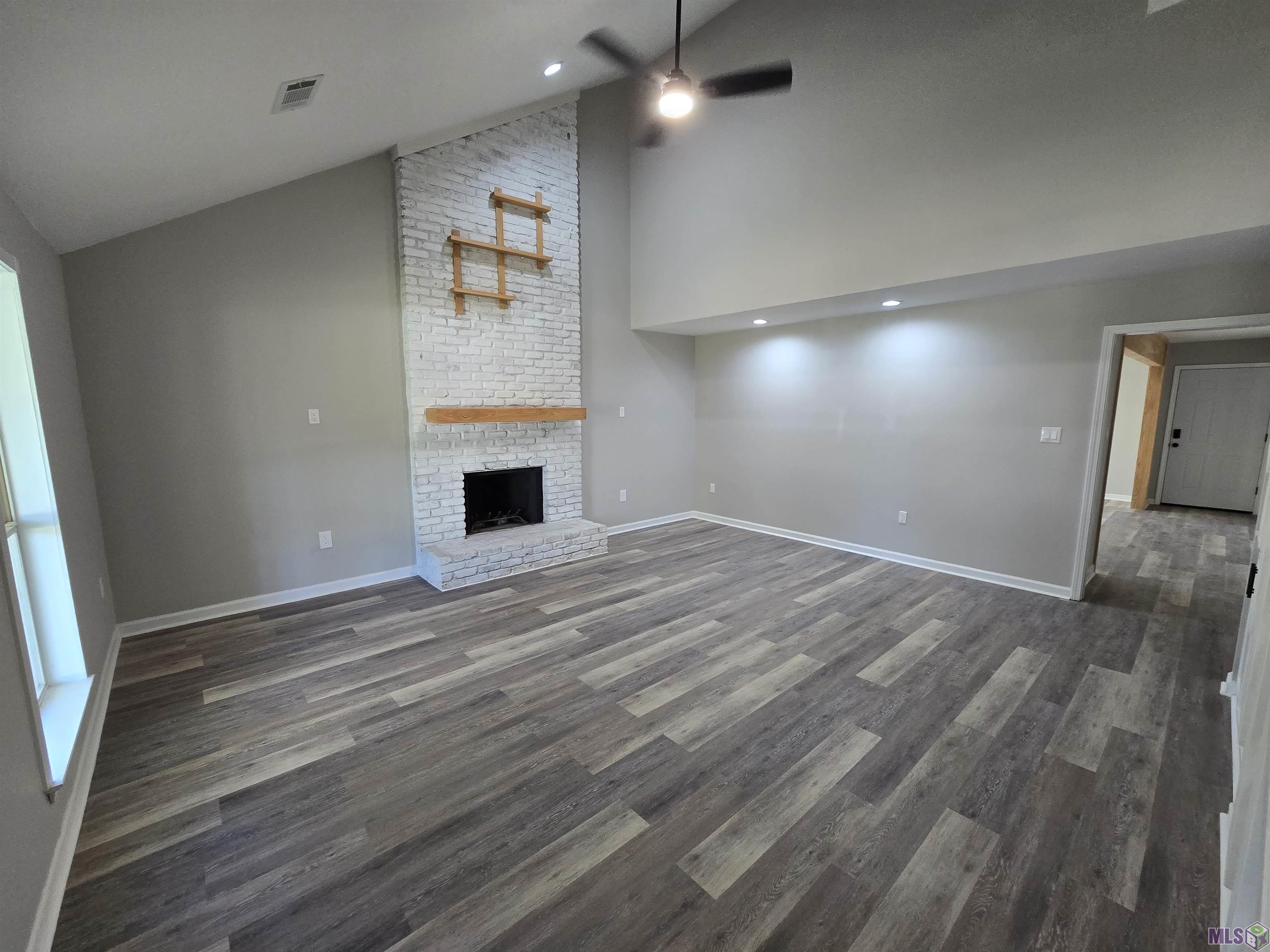 15844 Chantilly Avenue Baton Rouge, LA 70817 - Photo 6 of 32 Gallery Image 6