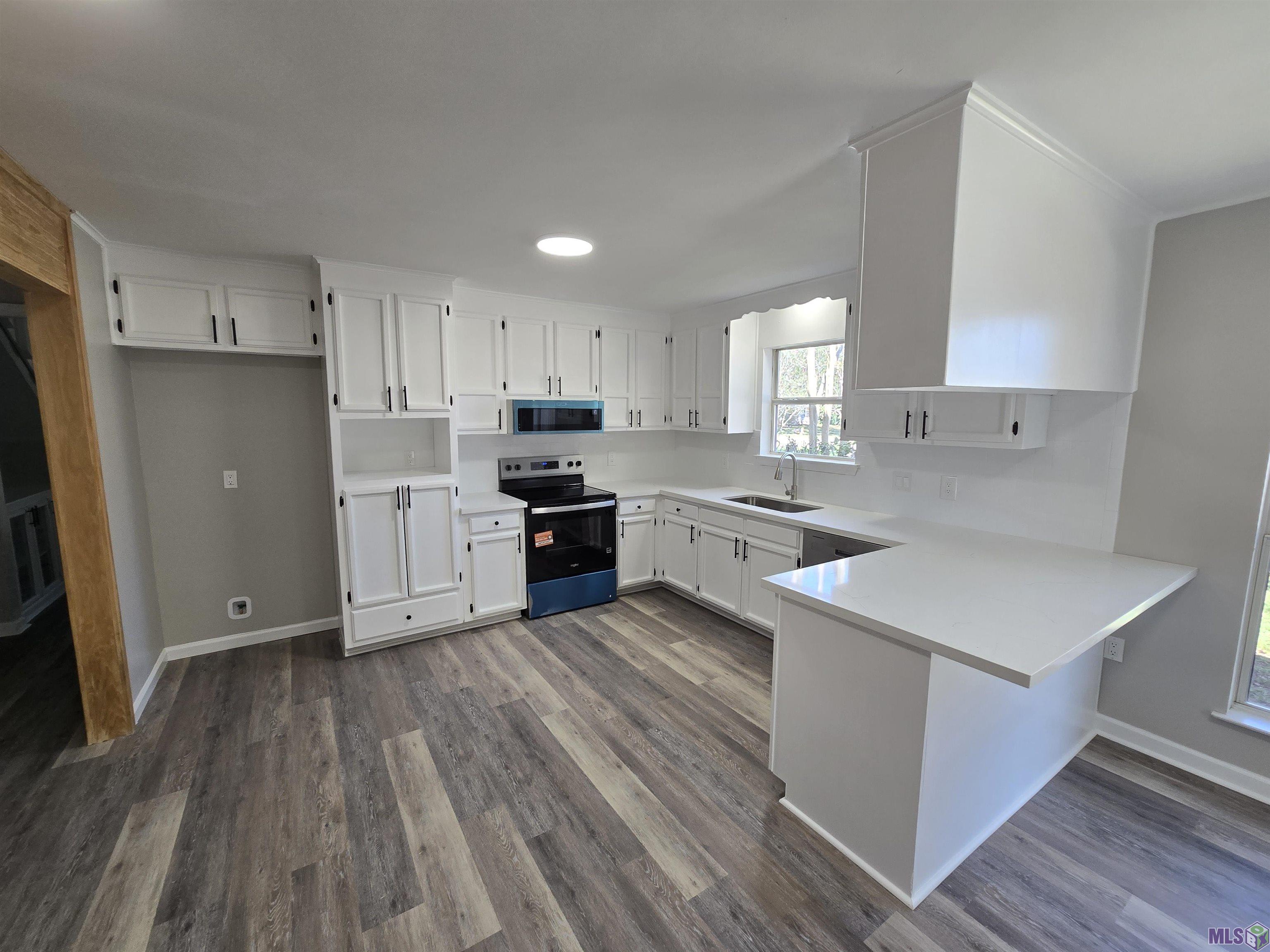 15844 Chantilly Avenue Baton Rouge, LA 70817 - Photo 10 of 32 Gallery Image 10