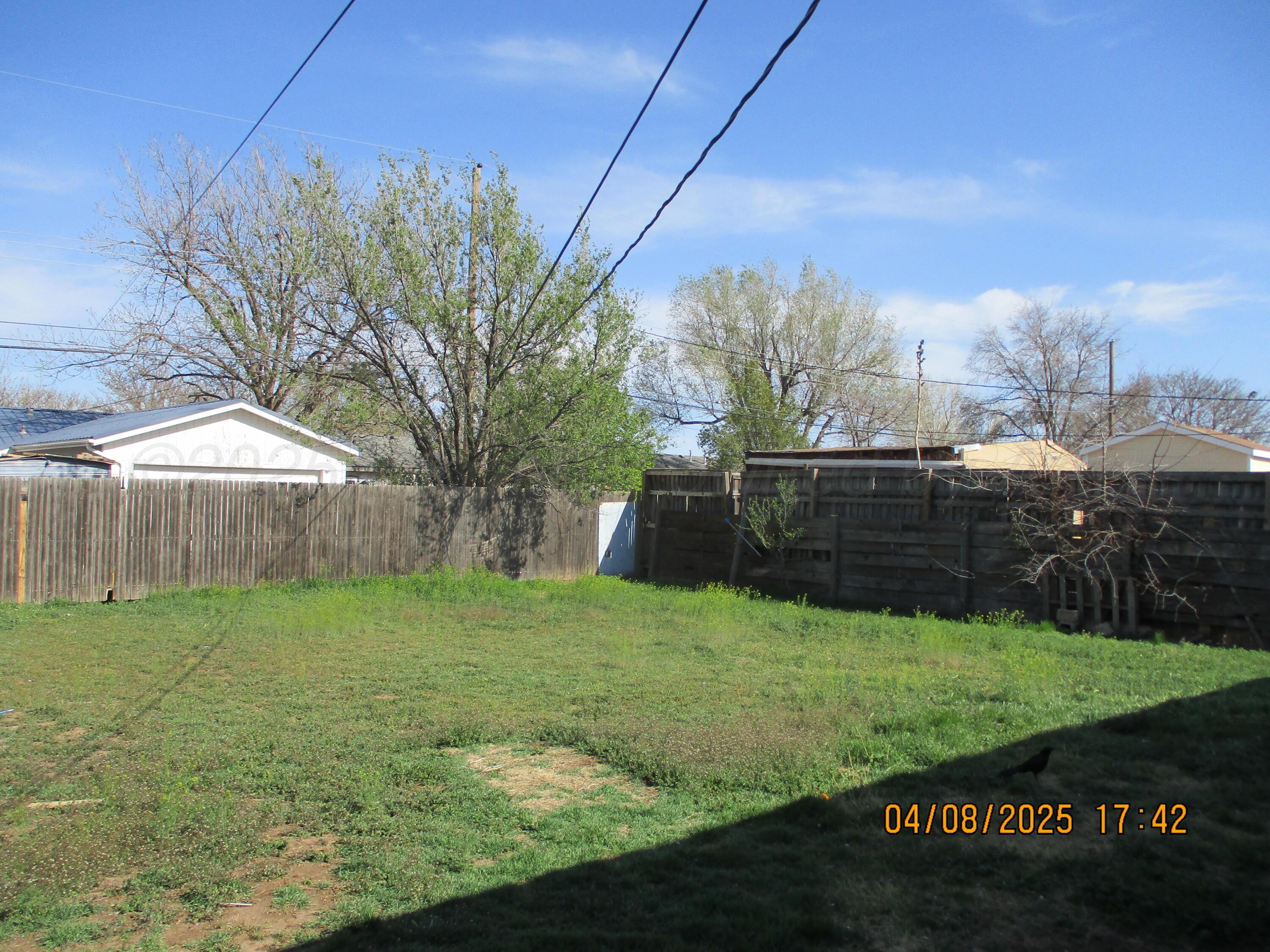 2913 Ricks Street Amarillo, TX 79103 - Photo 13 of 14 a view of a backyard