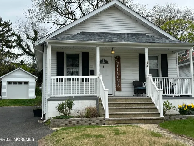 $3,100 | 678 Buttonwood Avenue, Long Branch, NJ 07740