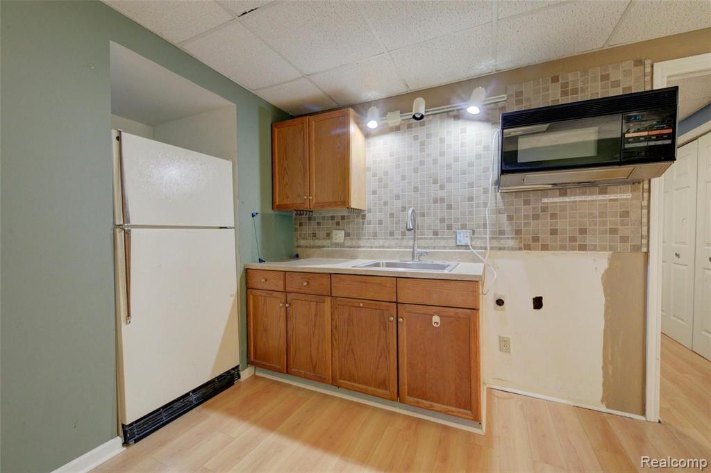 8164 Rattalee Lake Road Clarkston, MI 48348 - Photo 54 of 96