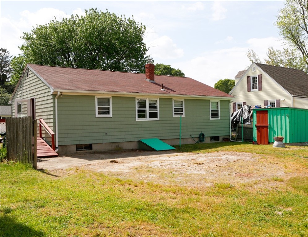 190 Holmes Road Warwick, RI 02888 - Photo 13 of 16 Gallery Image 13
