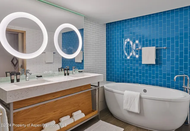 $649,000 | 550 South Spring Street, Unit F810, Aspen, CO 81611