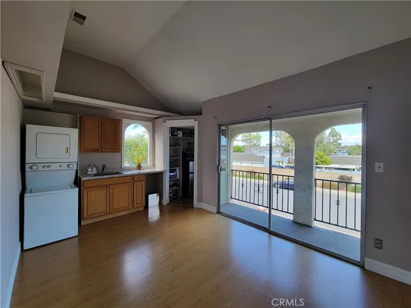 $2,450 | 21171 B Lochlea Lane, Huntington Beach, CA 92646