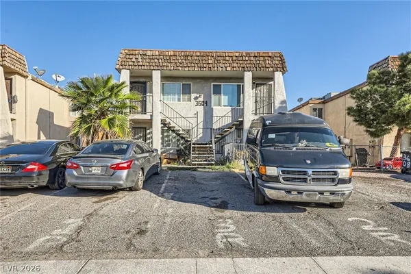 $880 | 3604 Thomas Avenue, Unit 4, North Las Vegas, NV 89030