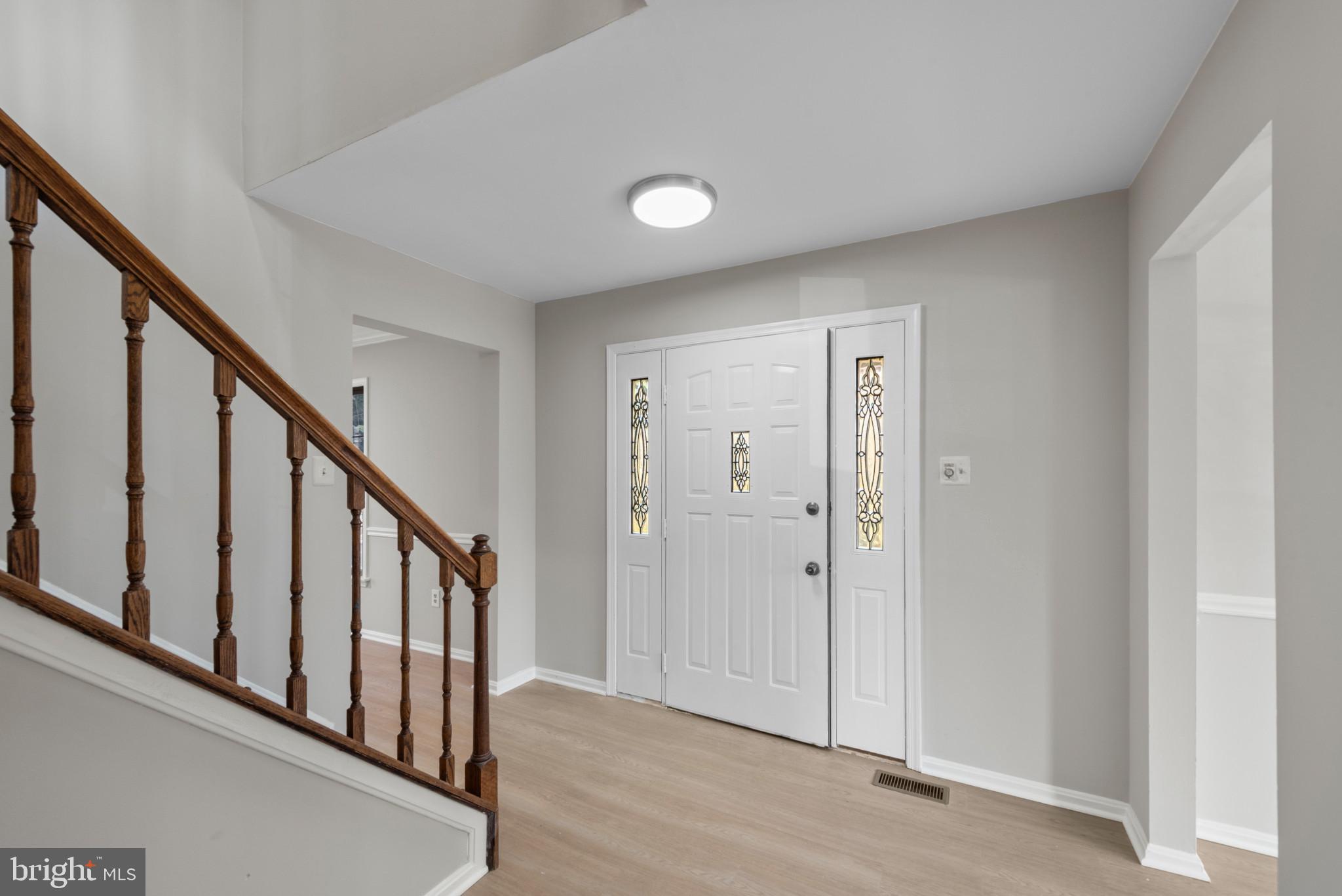 20 Rhodes Place Lutherville-Timonium, MD 21093 - Photo 4 of 35