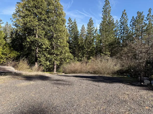 $80,000 | 26150 Highway 108, Long Barn, CA 95335