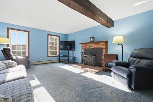$725,000 | 11 Park Street, Windham, NH 03087