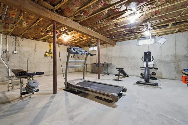 $725,000 | 11 Park Street, Windham, NH 03087