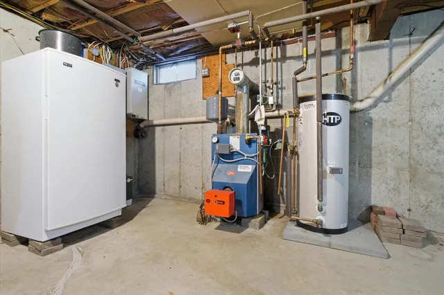 $725,000 | 11 Park Street, Windham, NH 03087