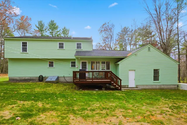 $725,000 | 11 Park Street, Windham, NH 03087