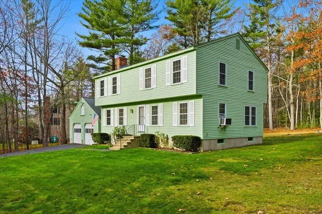 $725,000 | 11 Park Street, Windham, NH 03087