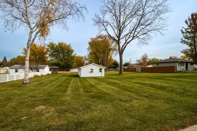 $175,000 | 2031 Gilboa Avenue, Zion, IL 60099
