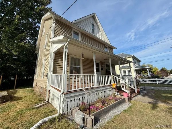 $205,000 | 6073 2nd Street, Newfane, NY 14108