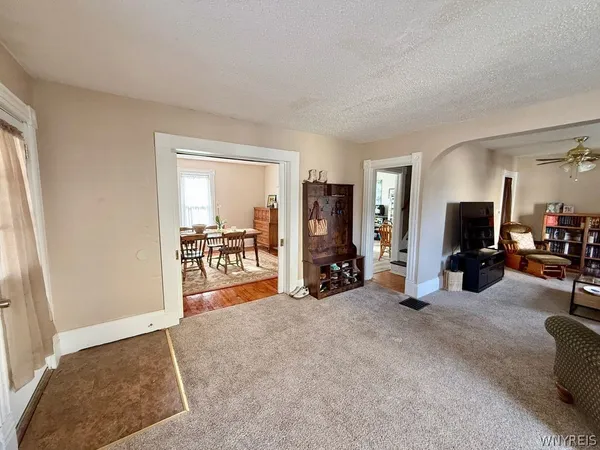 $205,000 | 6073 2nd Street, Newfane, NY 14108