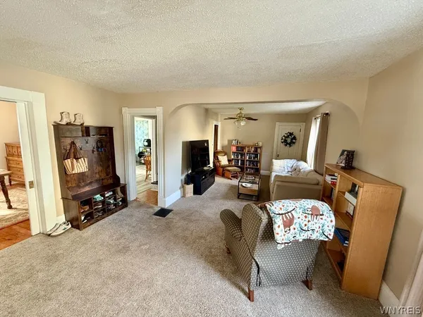 $205,000 | 6073 2nd Street, Newfane, NY 14108