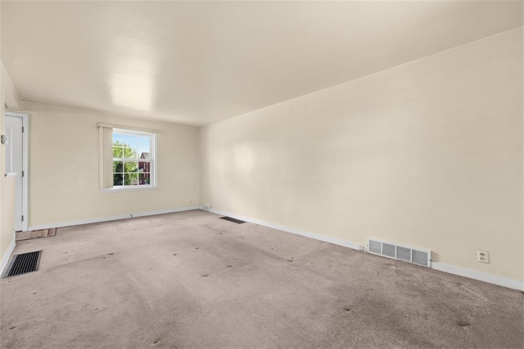 1026 McCoy Road McKees Rocks, PA 15136 - Photo 6 of 50 Gallery Image 6