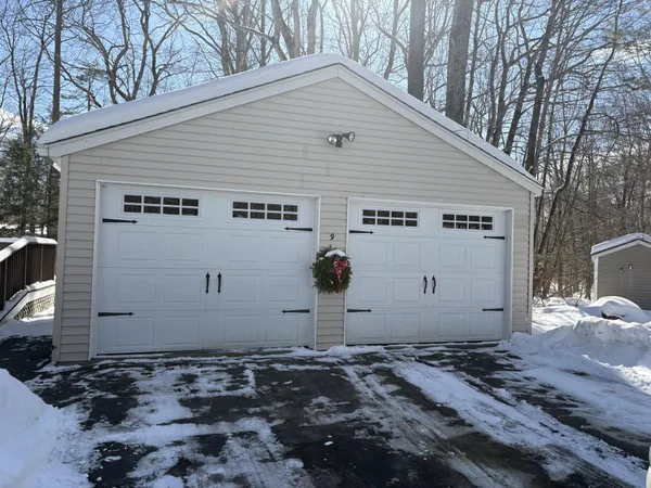 $368,000 | 9 Kenyann Drive, Wolfeboro, NH 03894