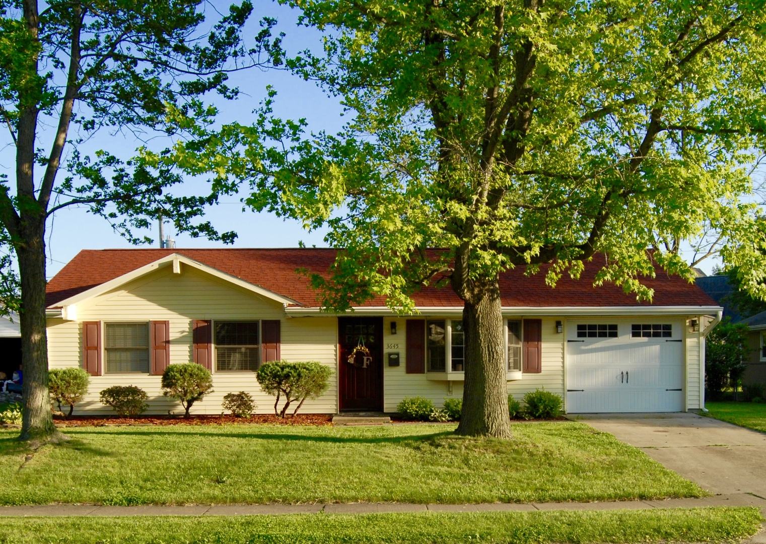 3645 Fontenac Drive Decatur, IL 62521 - Photo 1 of 20 Gallery Image 1