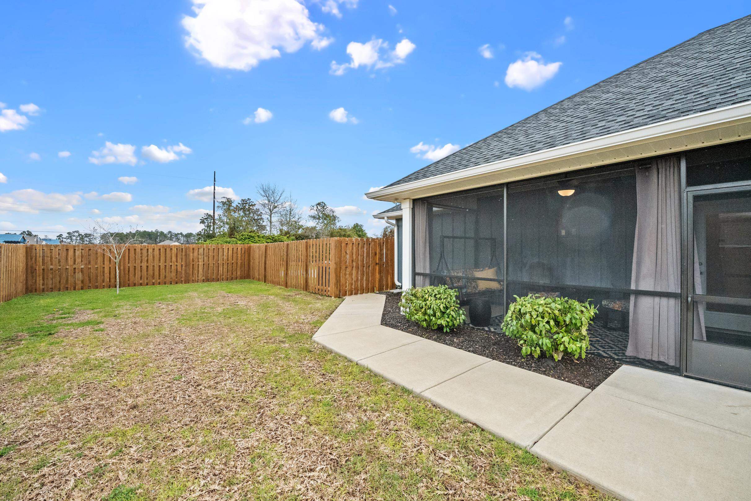 24139 Veranda Circle Elberta, AL 36530 - Photo 32 of 40 Yard