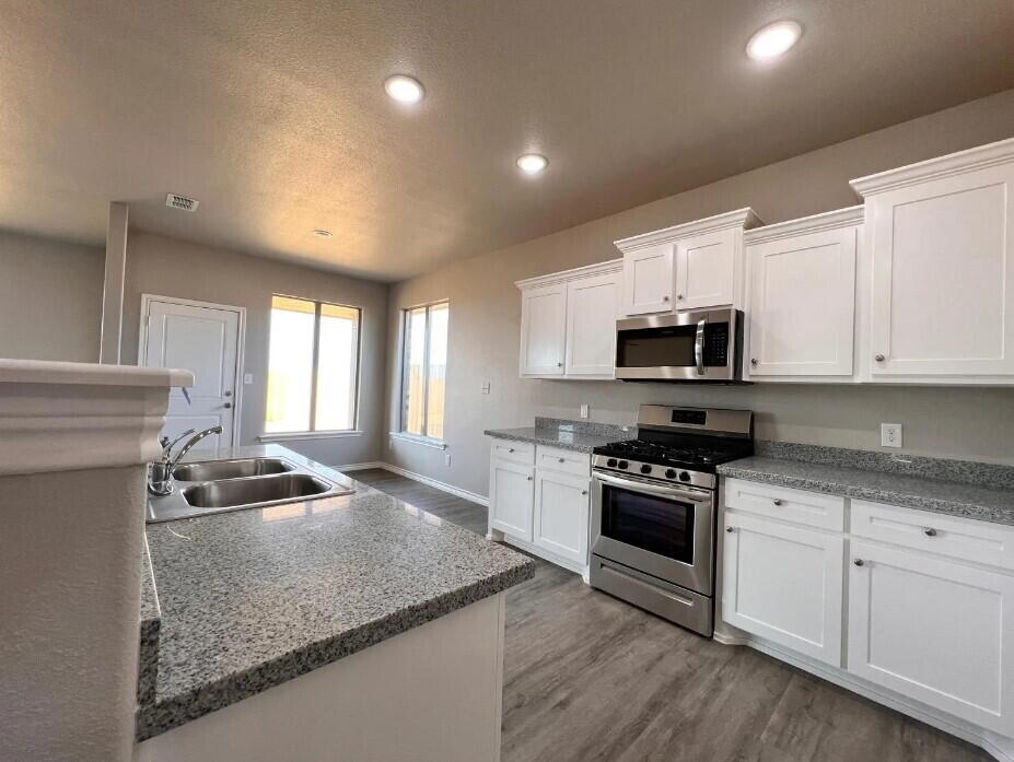7011 11th Street Lubbock, TX 79416 - Photo 3 of 13 Screenshot 2023-07-13 115657