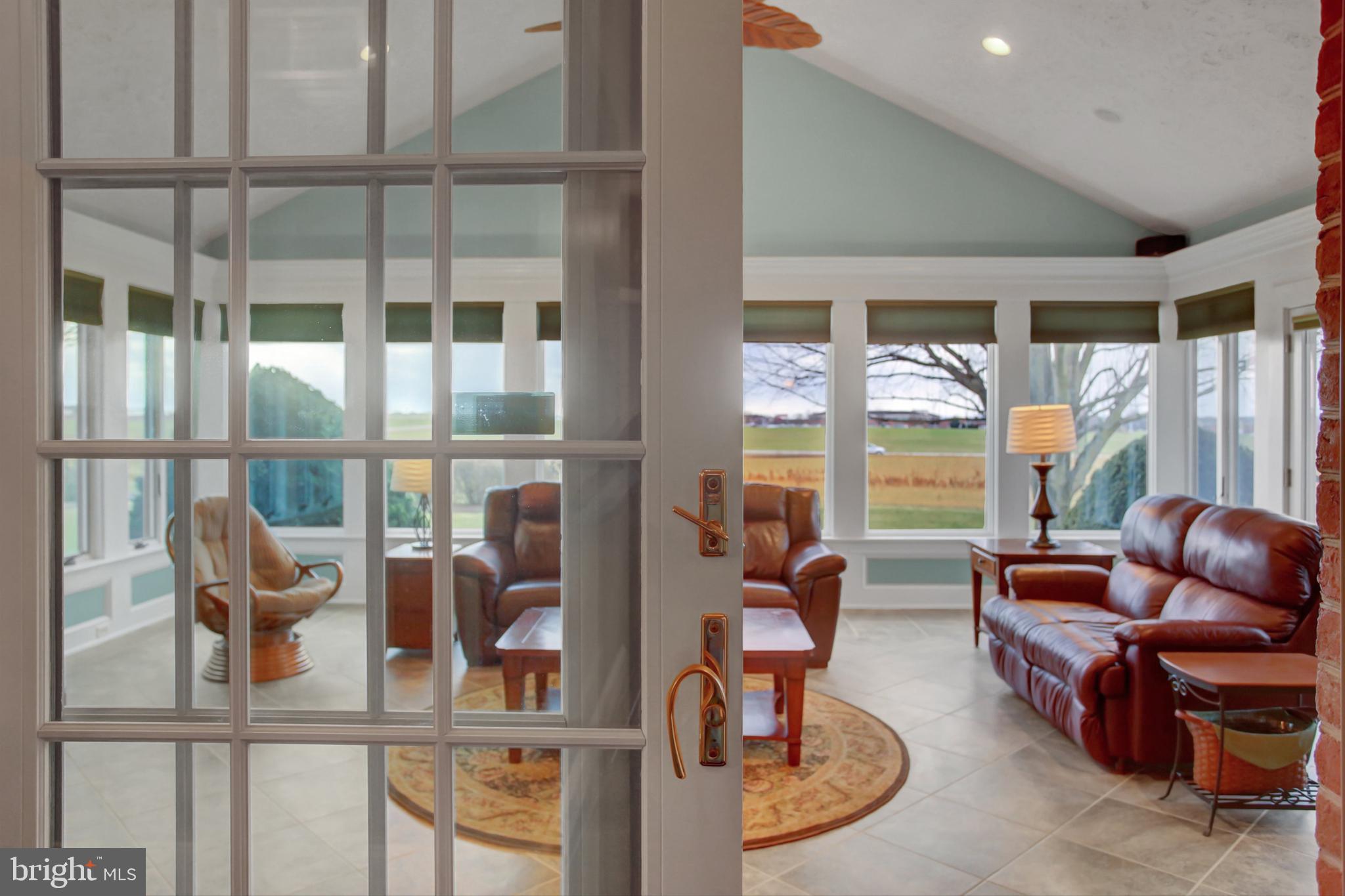 550 Kohler Road Chambersburg, PA 17202 - Photo 15 of 55 Sunroom