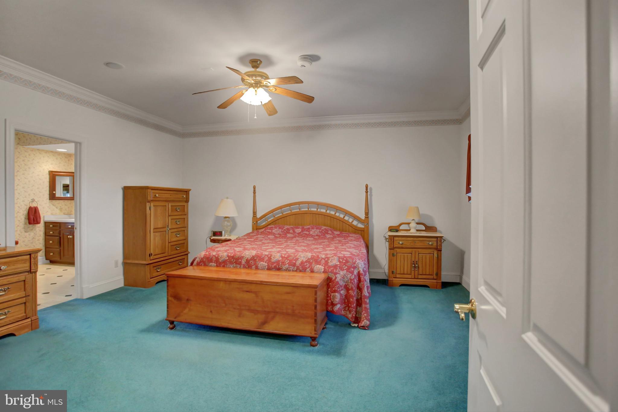 550 Kohler Road Chambersburg, PA 17202 - Photo 19 of 55 Primary bedroom