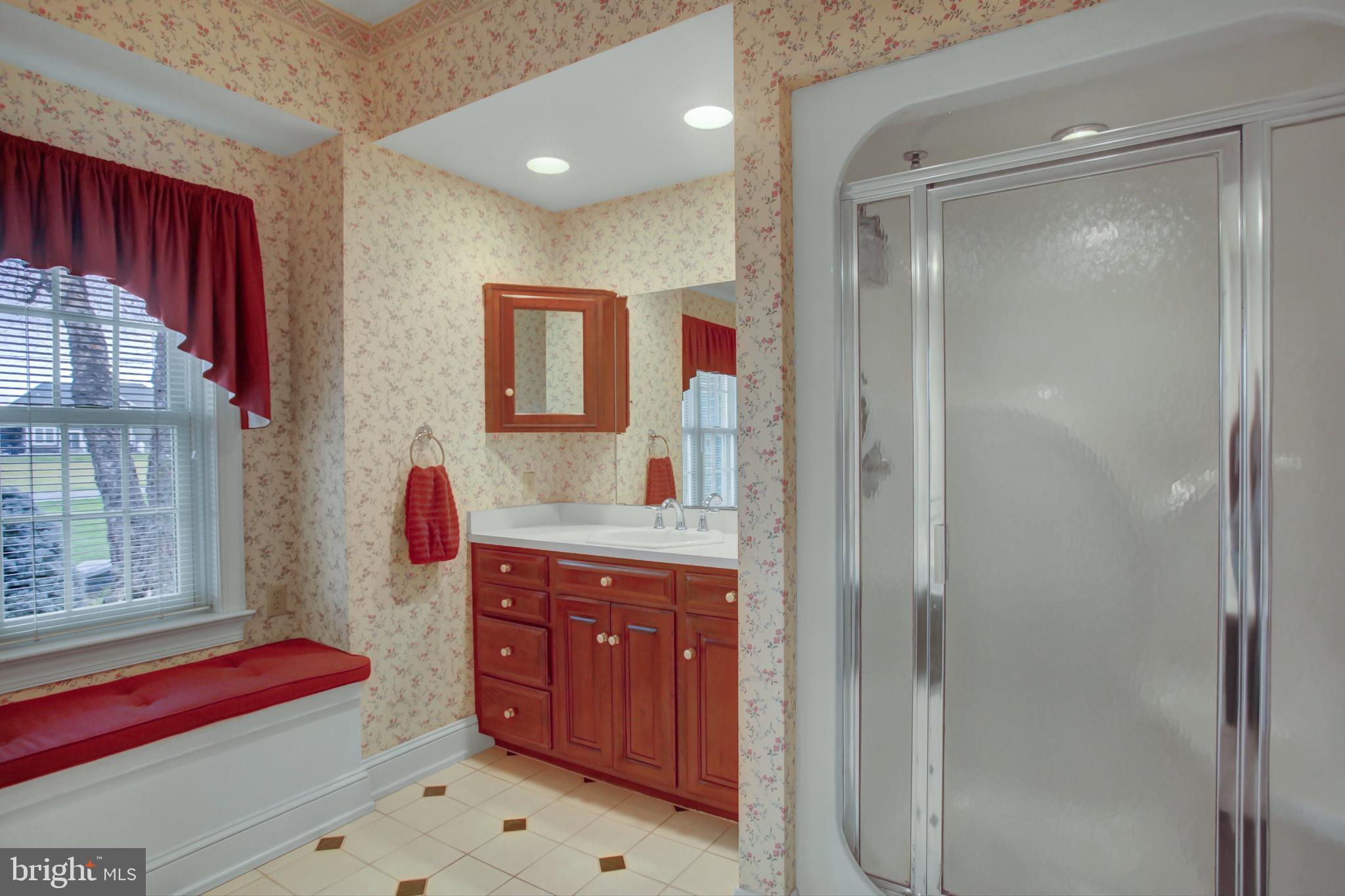 550 Kohler Road Chambersburg, PA 17202 - Photo 24 of 55 Walk in shower