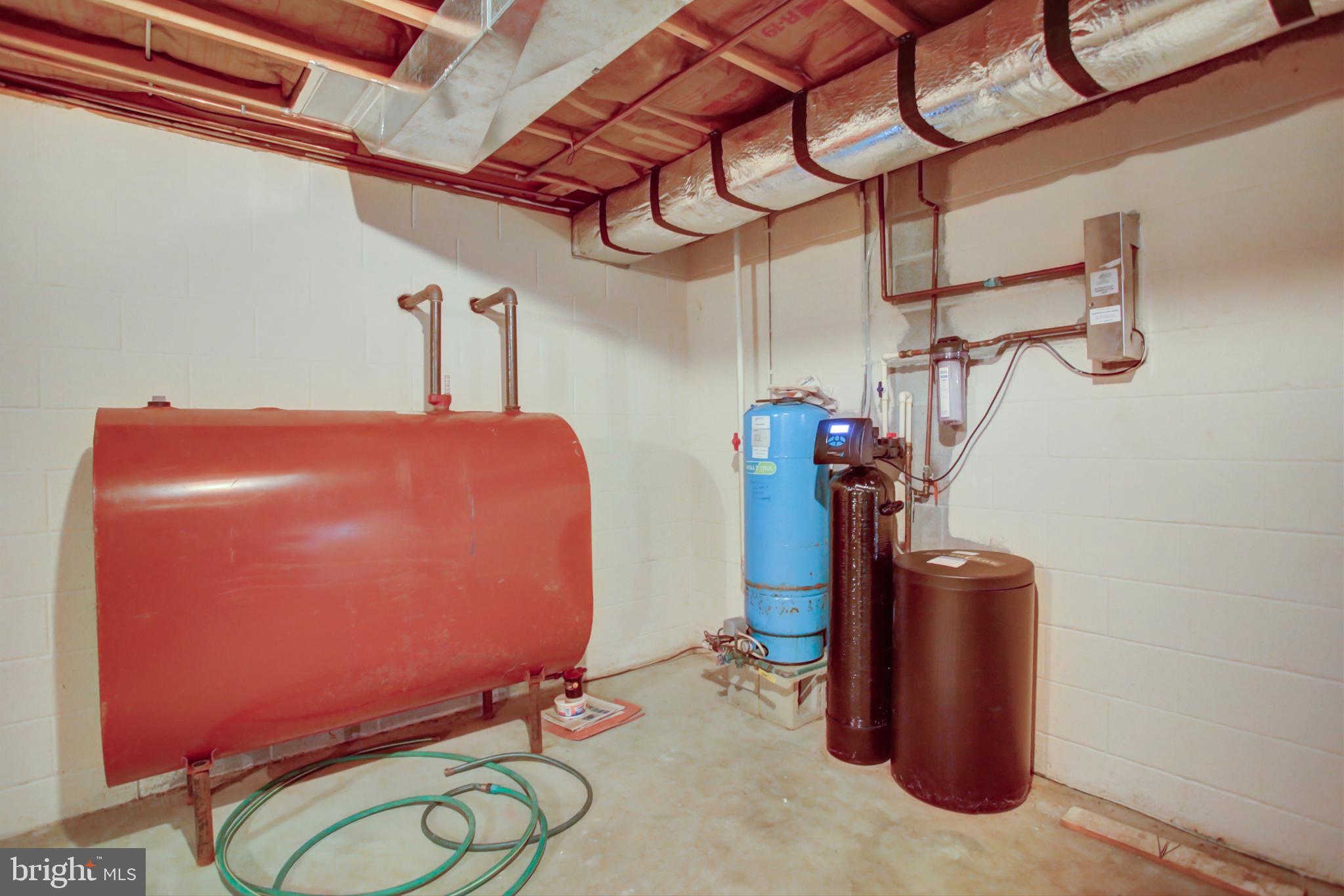 550 Kohler Road Chambersburg, PA 17202 - Photo 41 of 55 oil furnace